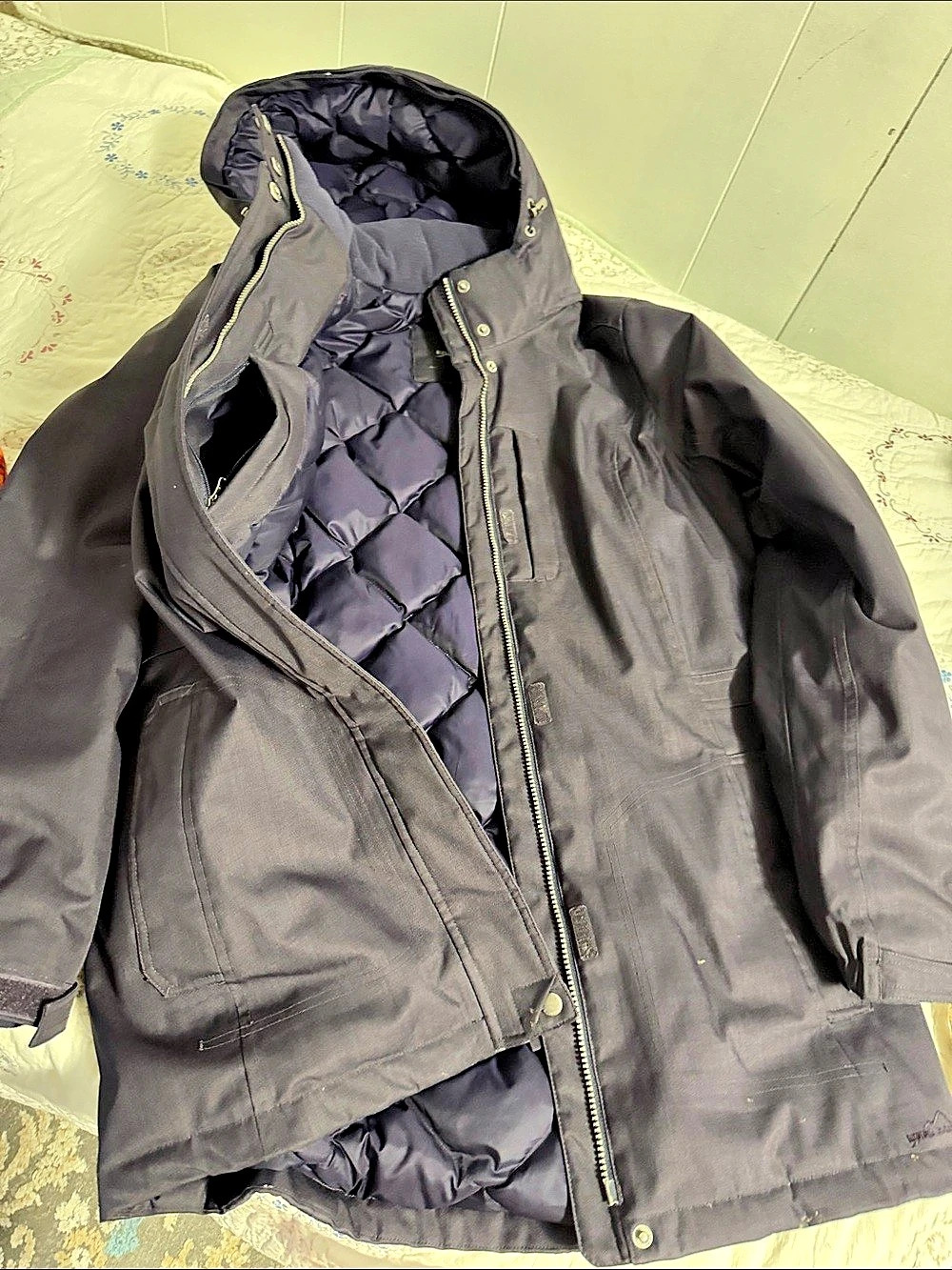 Eddie Bauer premium Goose Down lavender Puffer coat/Jacket Tall Medium